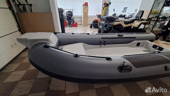 Лодка RIB навигатор 400R