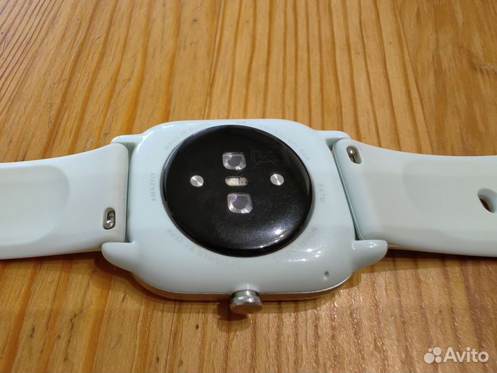 Умные часы Amazfit gts 4 mini