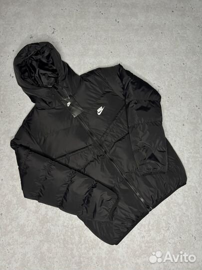 Пуховик nike windrunner