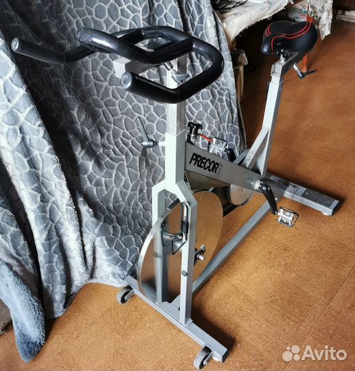 Велотренажер профессиональный. Сайкл Precor