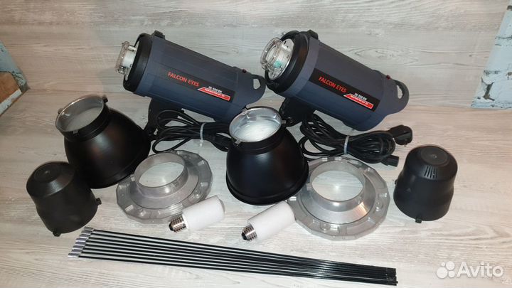 Вспышка студийная / моноблок Falcon Eyes DE-300BW