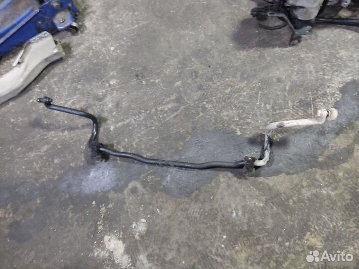 Стабилизатор передний Opel Astra H