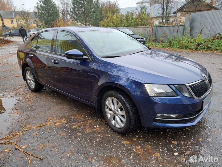 Skoda Octavia 1.6 МТ, 2017, 11 100 км