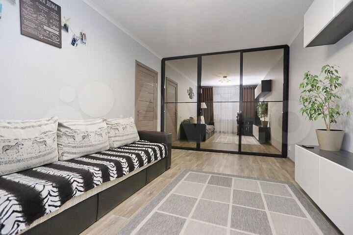 2-к. квартира, 49,8 м², 1/9 эт.