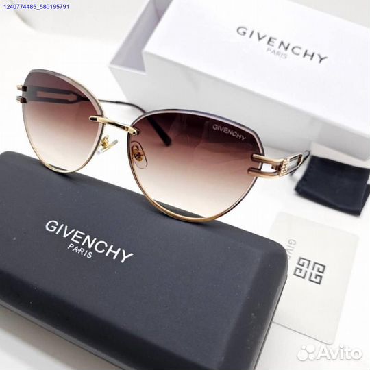 Солнцезащитные очки Givenchy