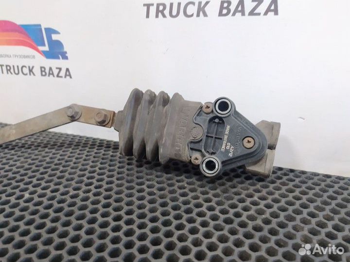 Кран уровня пола кабины