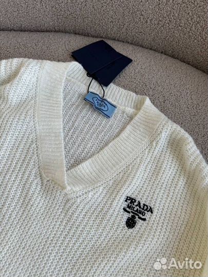 Свитер Prada