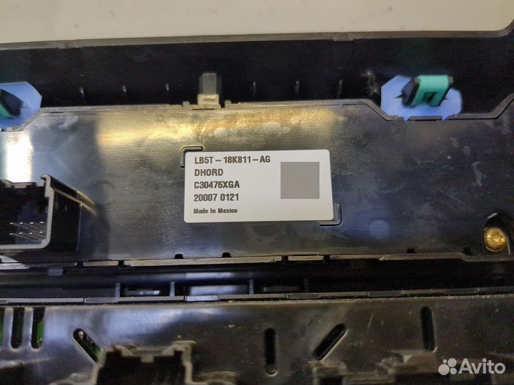 Переключатель отопителя Ford Explorer 2019, 2020