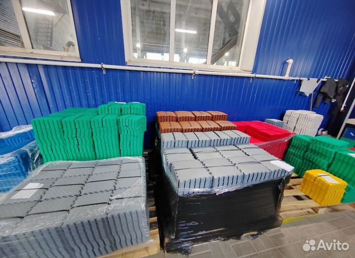 Модульная пвх плитка в автосервис / сто