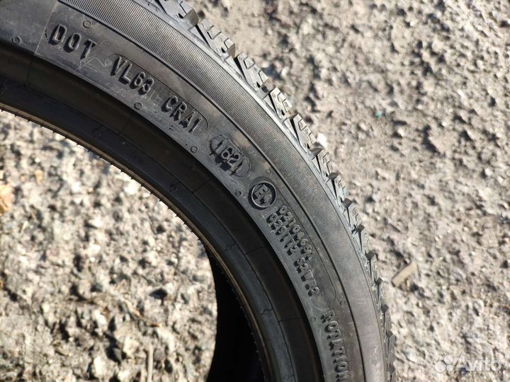 Continental ContiVikingContact 7 215/45 R17 91T