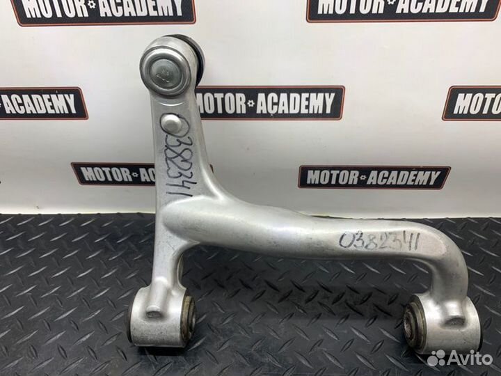 Рычаг подвески верхний Mercedes