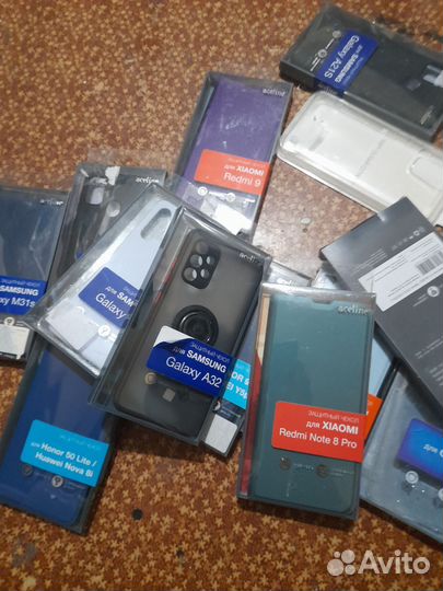 Чехлы на телефон