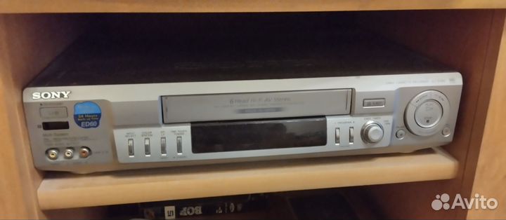 Видеомагнитофон sony slv-ED60MG