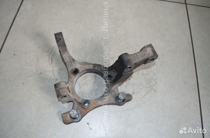 Поворотный кулак передний Astra H Zafira B