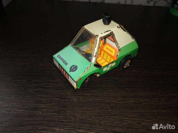 Жестяные машинки СССР