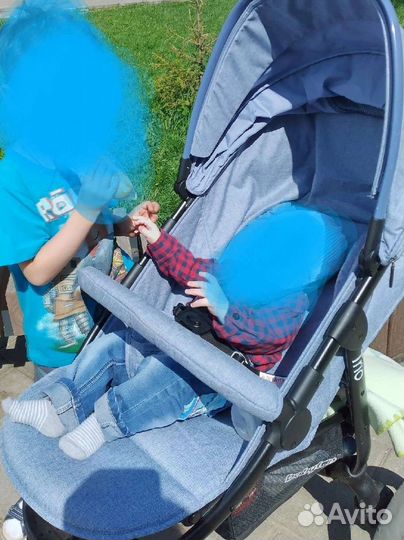 Прогулочная коляска