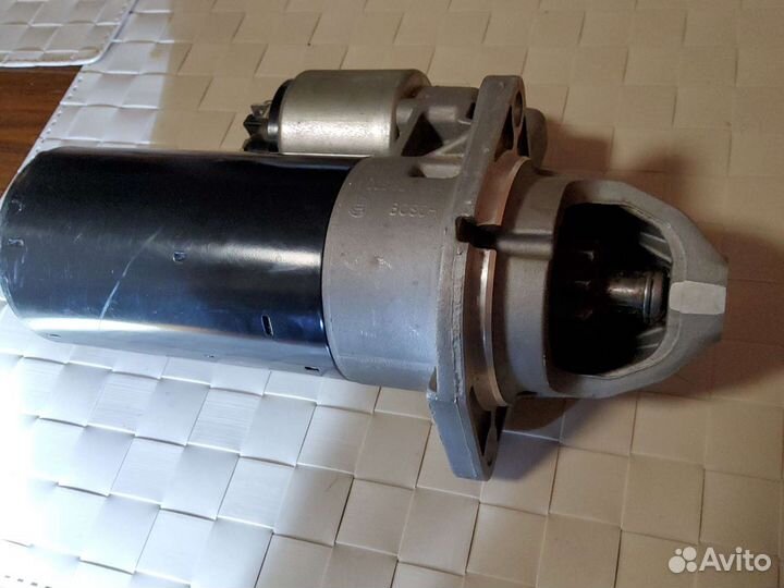 Стартер bosch 0 001 115 035