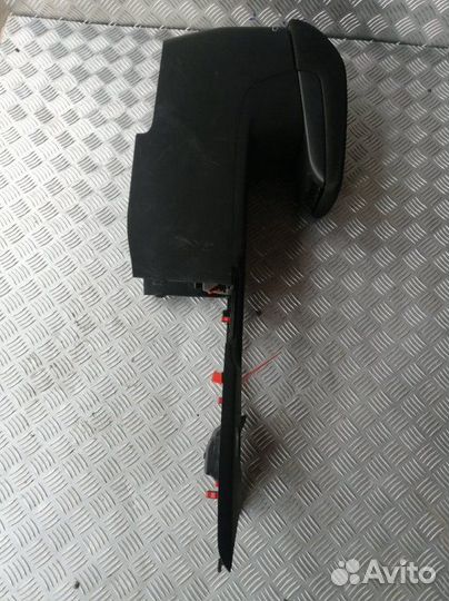 Консоль подлокотник Mitsubishi Outlander CU 2.0