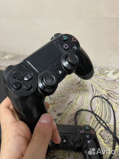 Sony playstation 4 PS4 отличное состояние оригинал