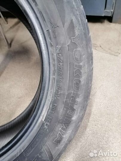 Yokohama Parada Spec-X 235/60 R18 V