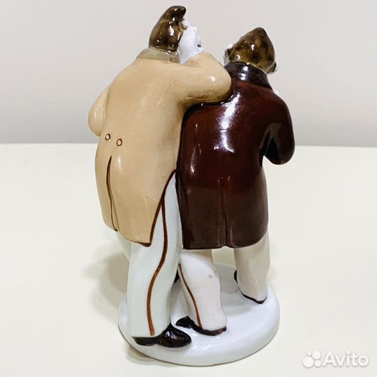 Добчинский и Бобчинский лфз. Гоголевские персонажи