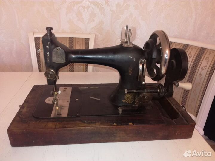 Швейная машина Зингер 1870 года, рабочая