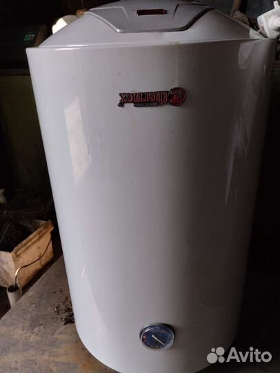 Водонагреватель (бежит причина не известна)