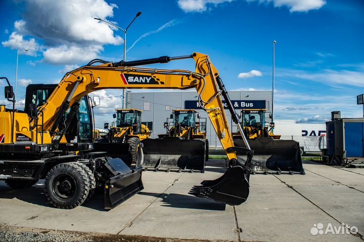 Колёсный экскаватор Sany SY165W, 2023