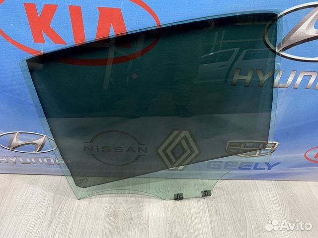 Стекло боковое двери Renault logan 2 Лев