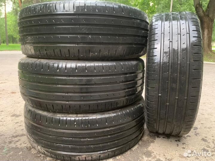 Kumho Ecsta HS51 225/60 R16