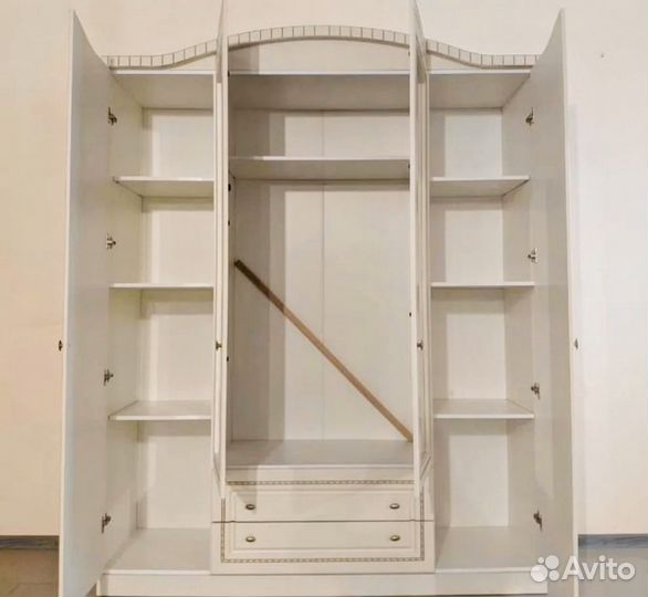 Спальная гарнитура