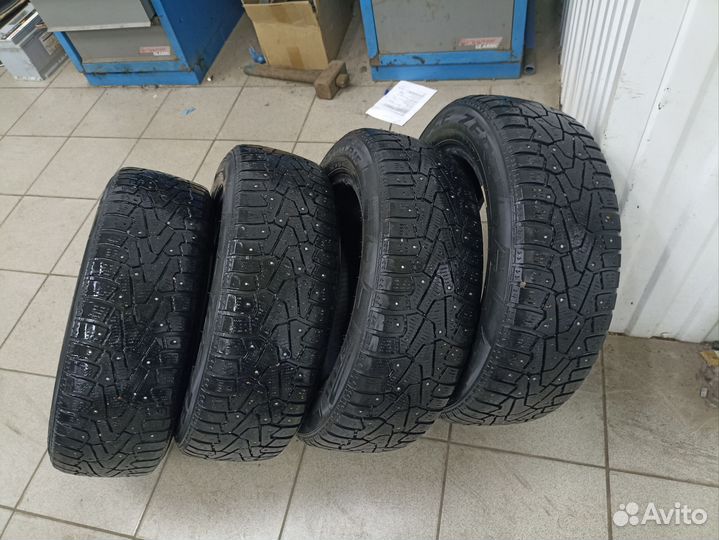Pirelli Ice Zero 185/60 R15