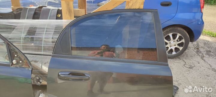 Задняя правая дверь chevrolet lacetti хэтчбек
