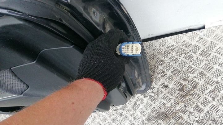 Дверь боковая Mazda 3 BK (2003-2009)