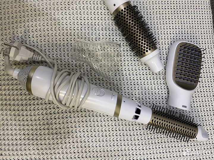 Фен щетка philips