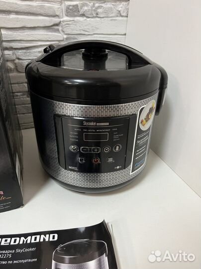 Мультиварка Redmond