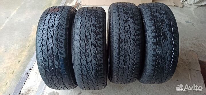Toyo Open Country A/T 215/65 R16 98H