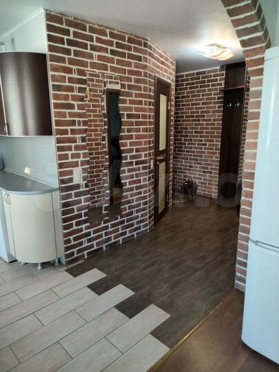 2-к. квартира, 43 м², 4/5 эт.