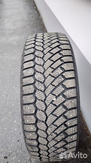 Gislaved Nord Frost 200 SUV 225/60 R18