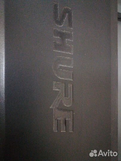 Радиомикрофон shure