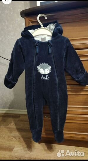 Велюровый комбинезон с капюшоном 74 р-р