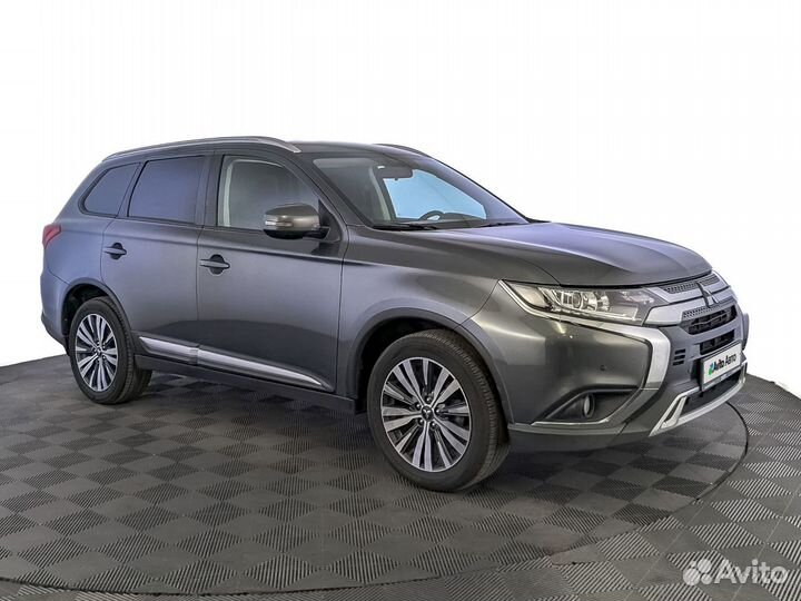 Mitsubishi Outlander 2.0 CVT, 2019, 136 463 км