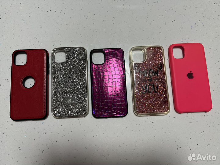 Чехлы на iPhone 11