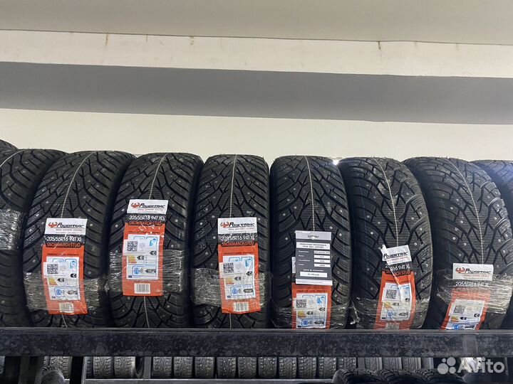 Powertrac Snow March Stud 205/55 R16 102T