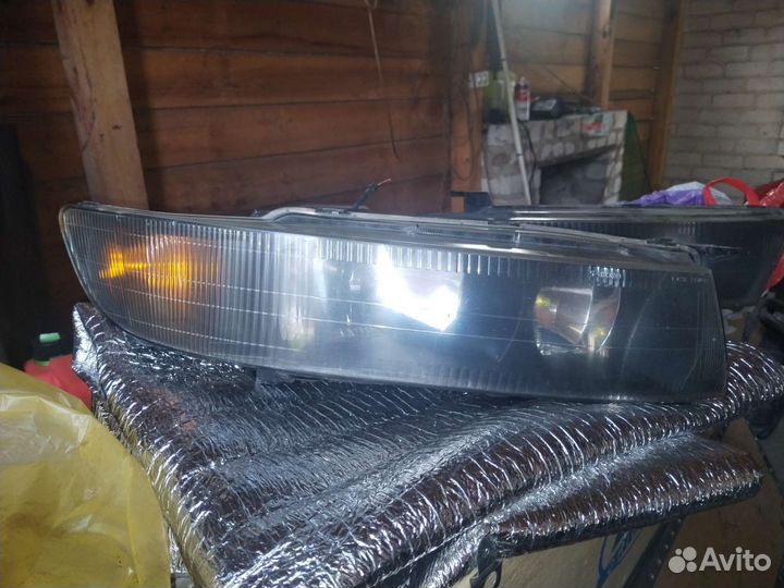 Фара mitsubishi galant 8