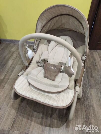 Шезлонг для новорожденных