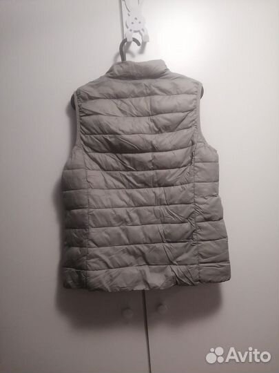 Жилетка безрукавка женская