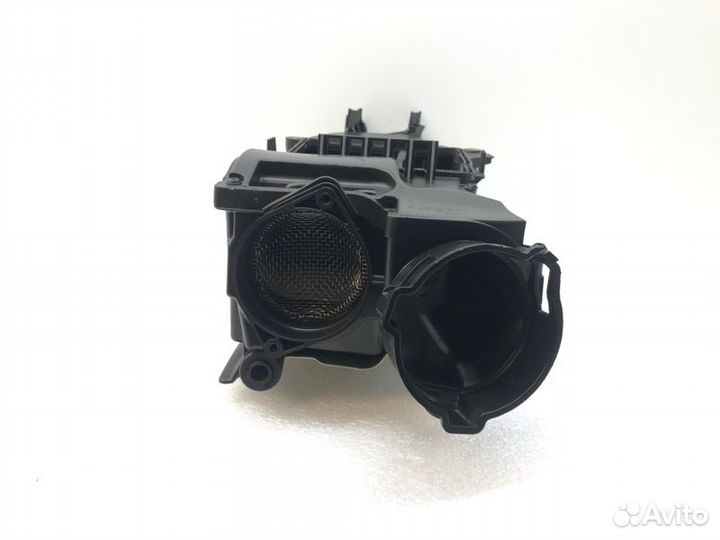 Корпус воздушного фильтра Mercedes-Benz Glc Coupe