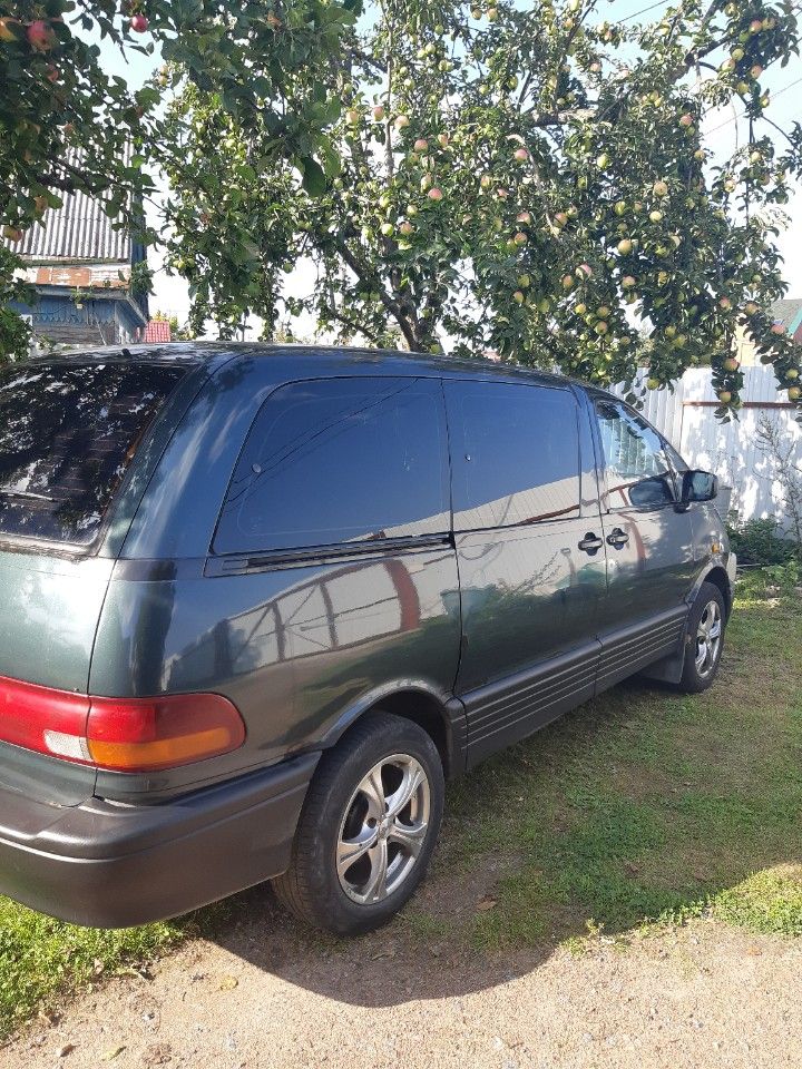 Toyota Previa: фото владельца