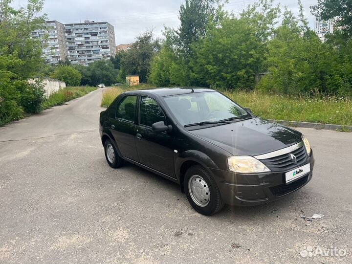 Renault Logan 1.6 AT, 2015, 24 203 км